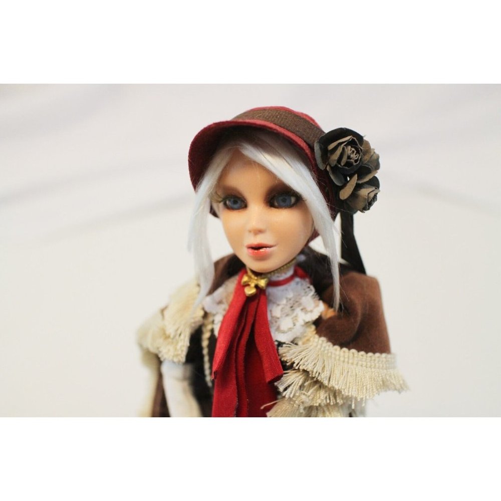 Custom Bloodborne Plain Doll Dark Souls OOAK Repaint - Picture 3 of 8